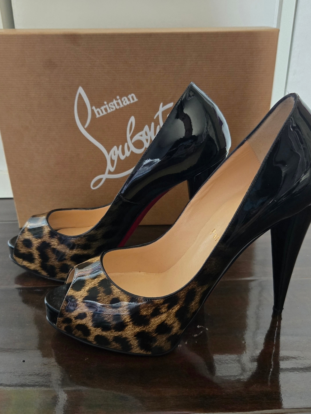 Christian Louboutin Very Conic Black Leopard Degrade Patent Pumps Size 38.5